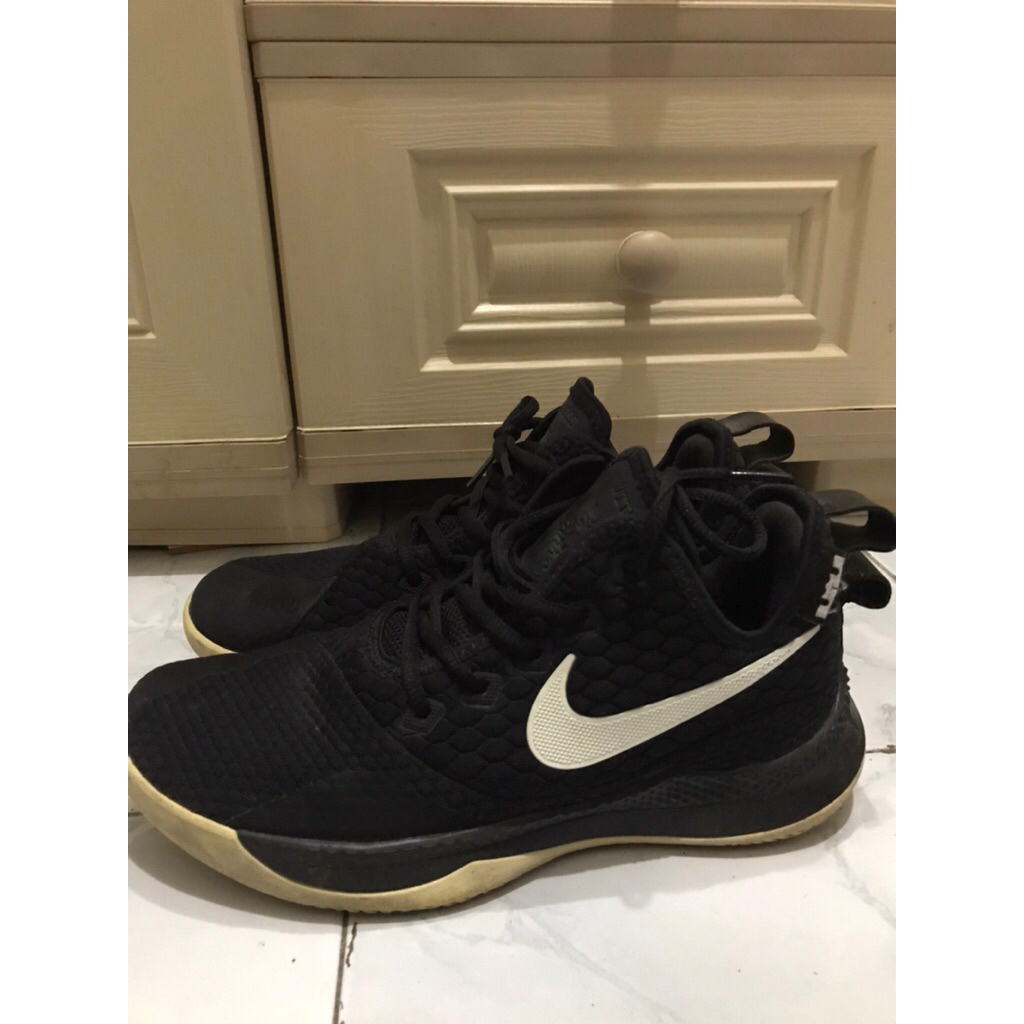 Nike LeBron Witness 3 Promise Black Chrome Shoes