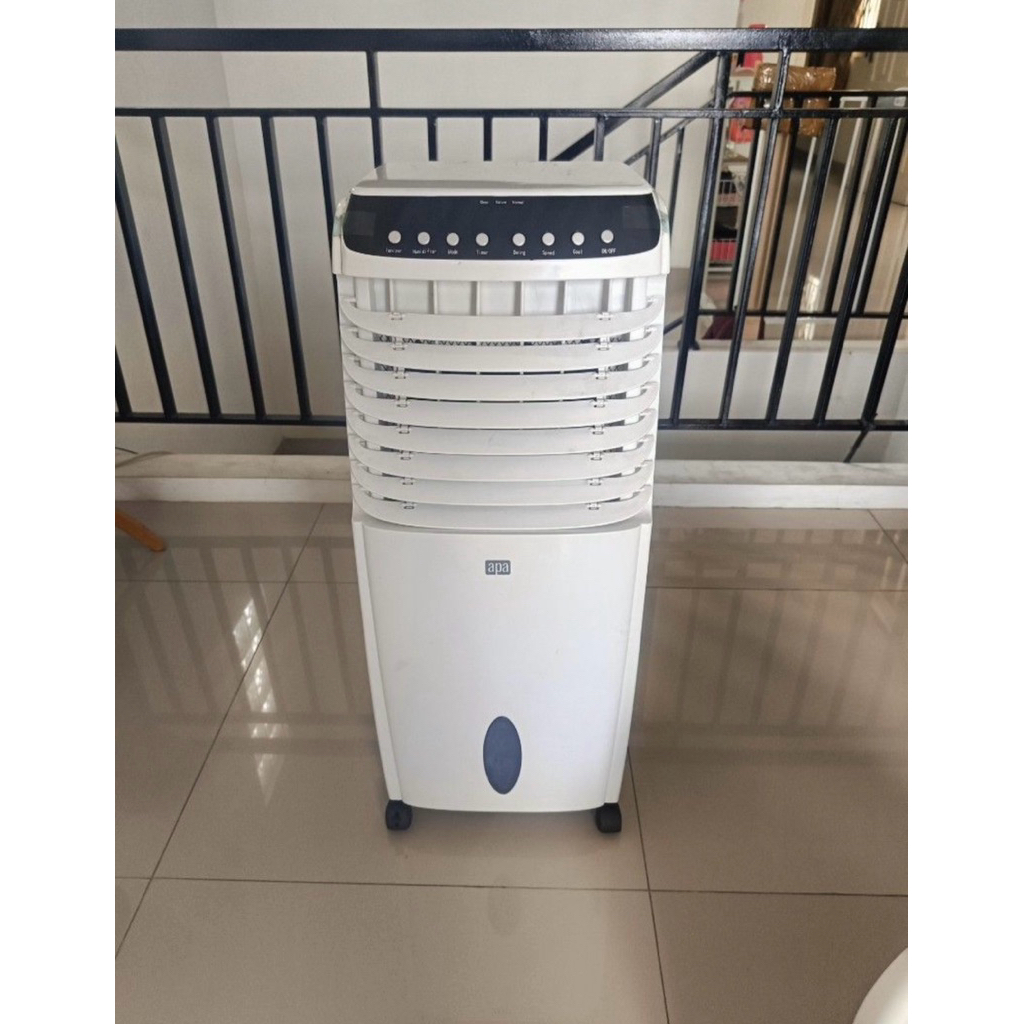 Penyejuk Udara APA Air Cooler 10 Liter - 3 Kecepatan, Mode Ionizer, Timer Otomatis
