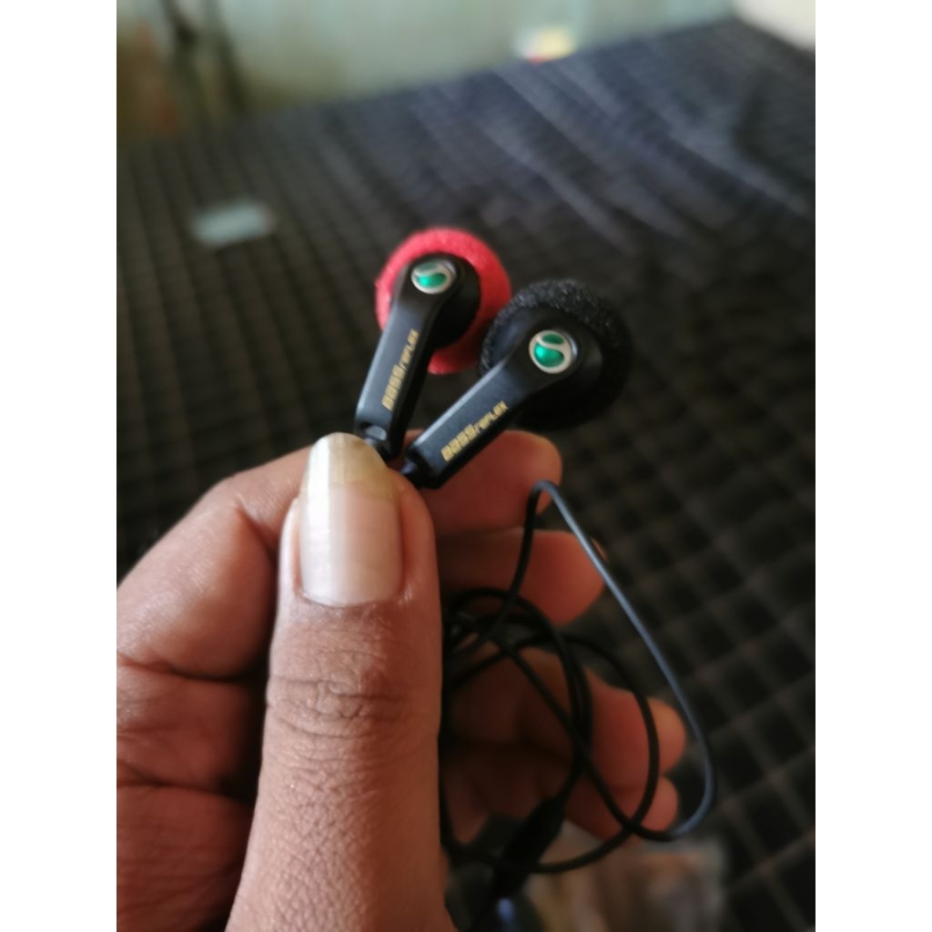 sony ericsson hpm-64 black