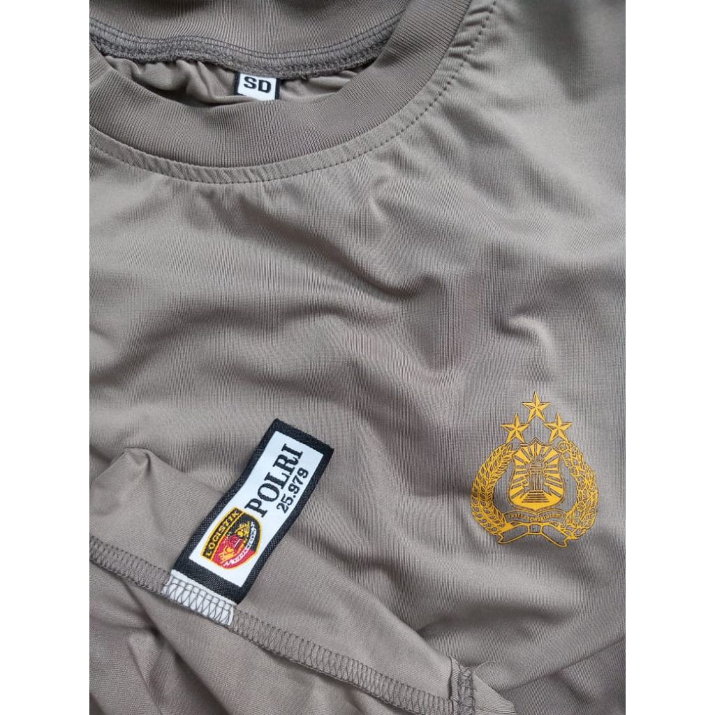 Kaos dalam polisi logo TRIBRATA jatah polri 2025 bahan dryfit