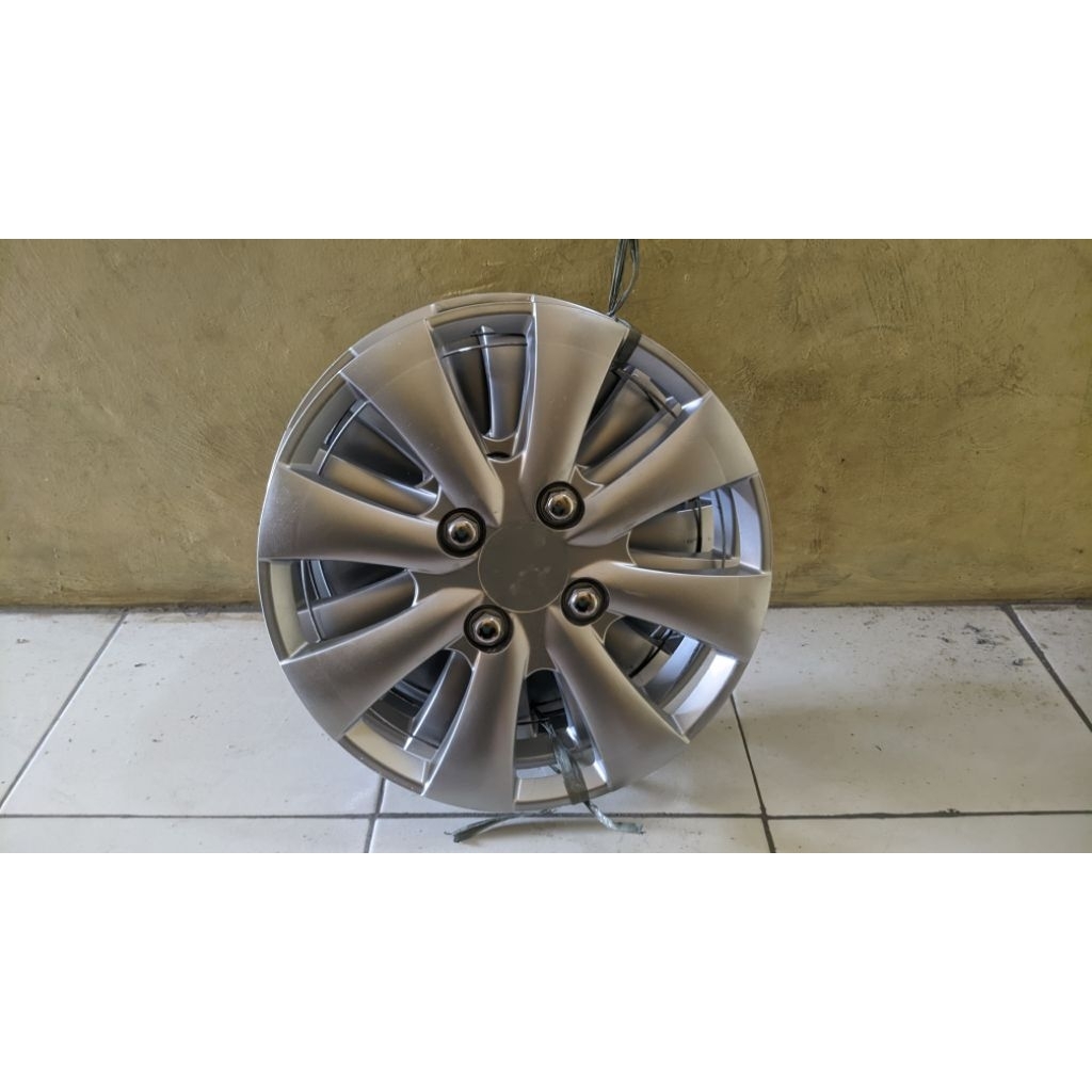 dop velg ORIGINAL DAIHATSU AYLA R13 IN 1 PCS