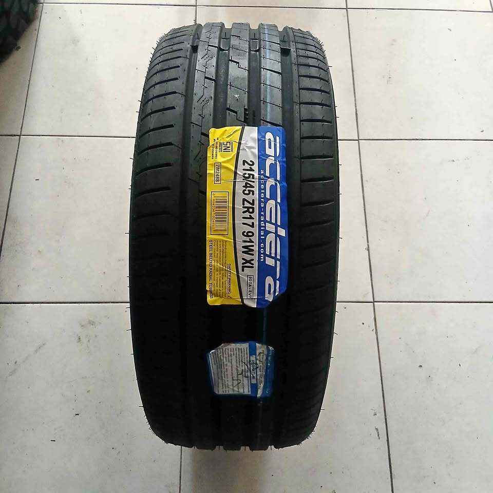 Ban Mobil Avanza Xenia Jazz Ring 17 215 45 R17 ACCELERA iota EVT