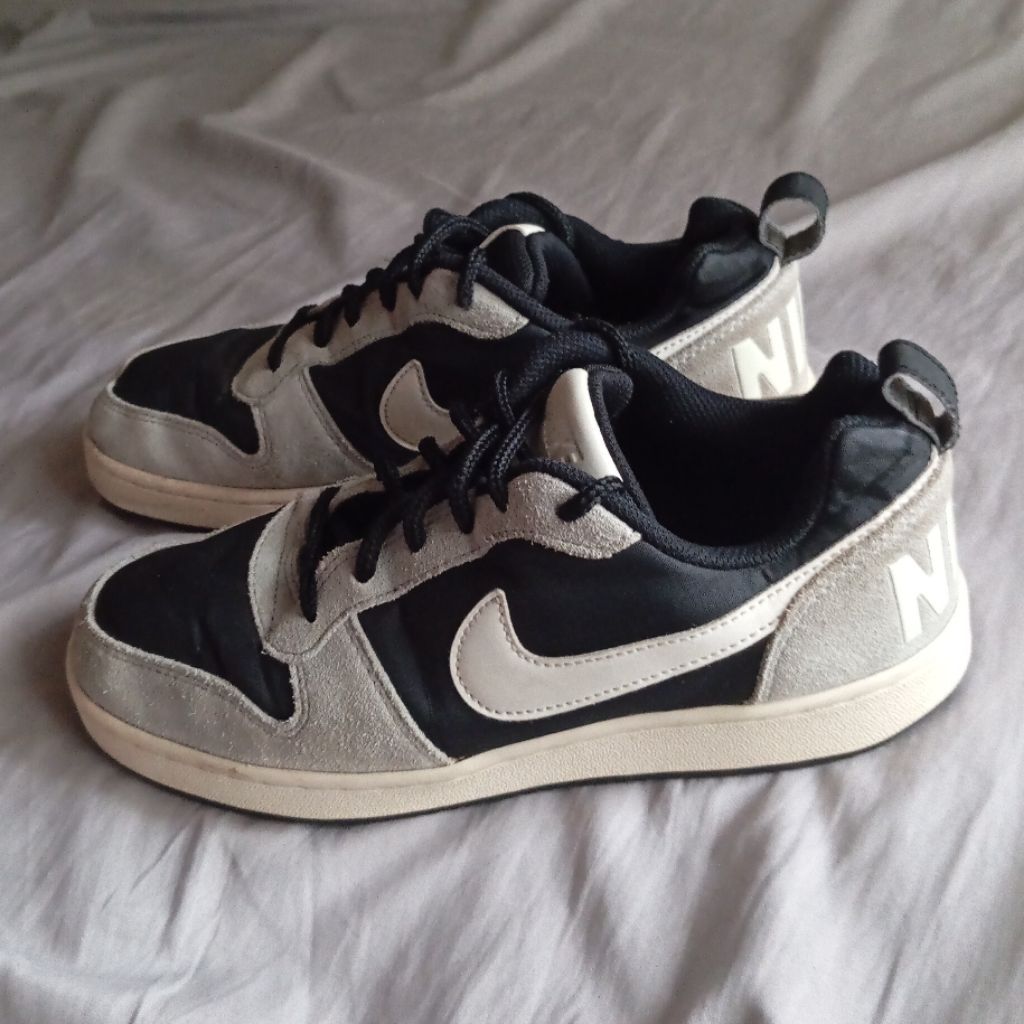 Nike Court Borough Low Prem