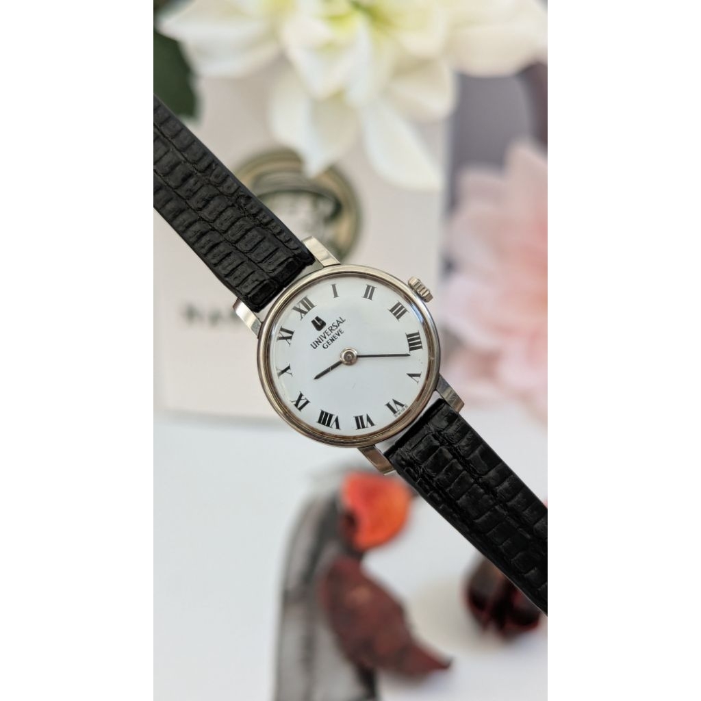 Vintage Universal Geneve Roman Index