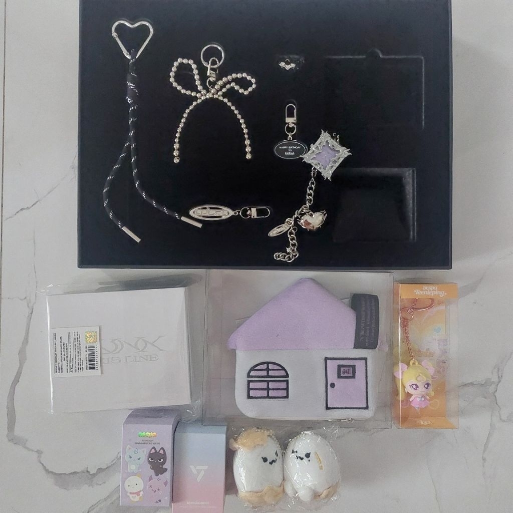 OFFICIAL ALBUM AESPA RICH MAN GUITAR WINTER VER BURST KARINA VER KARINA AESPA BDAY POUCH ONLY BALLCA