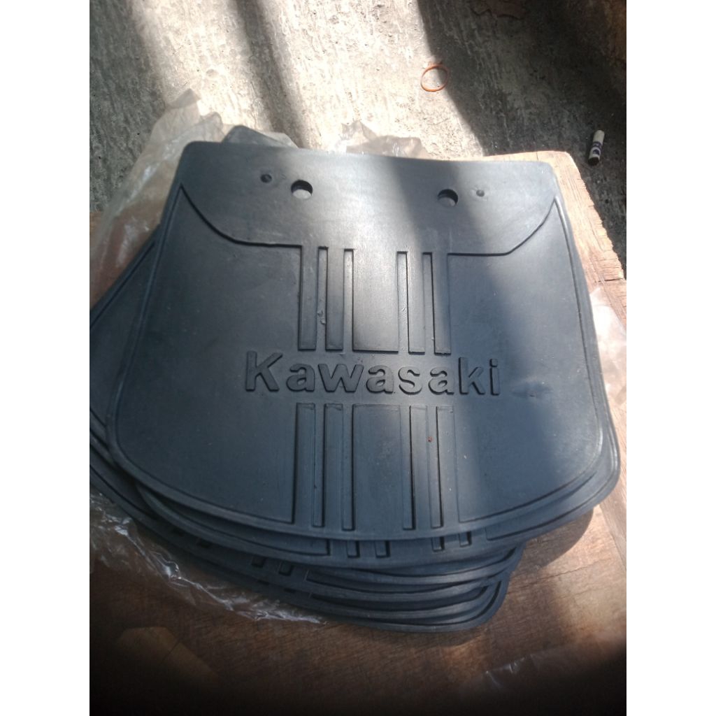 kepet spakbor depan Binter mercy/gto