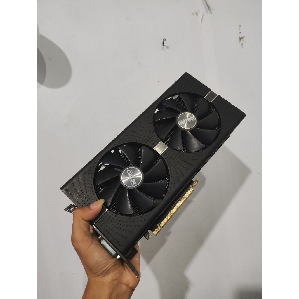 sapphire nitro rx 590 8gb GME
