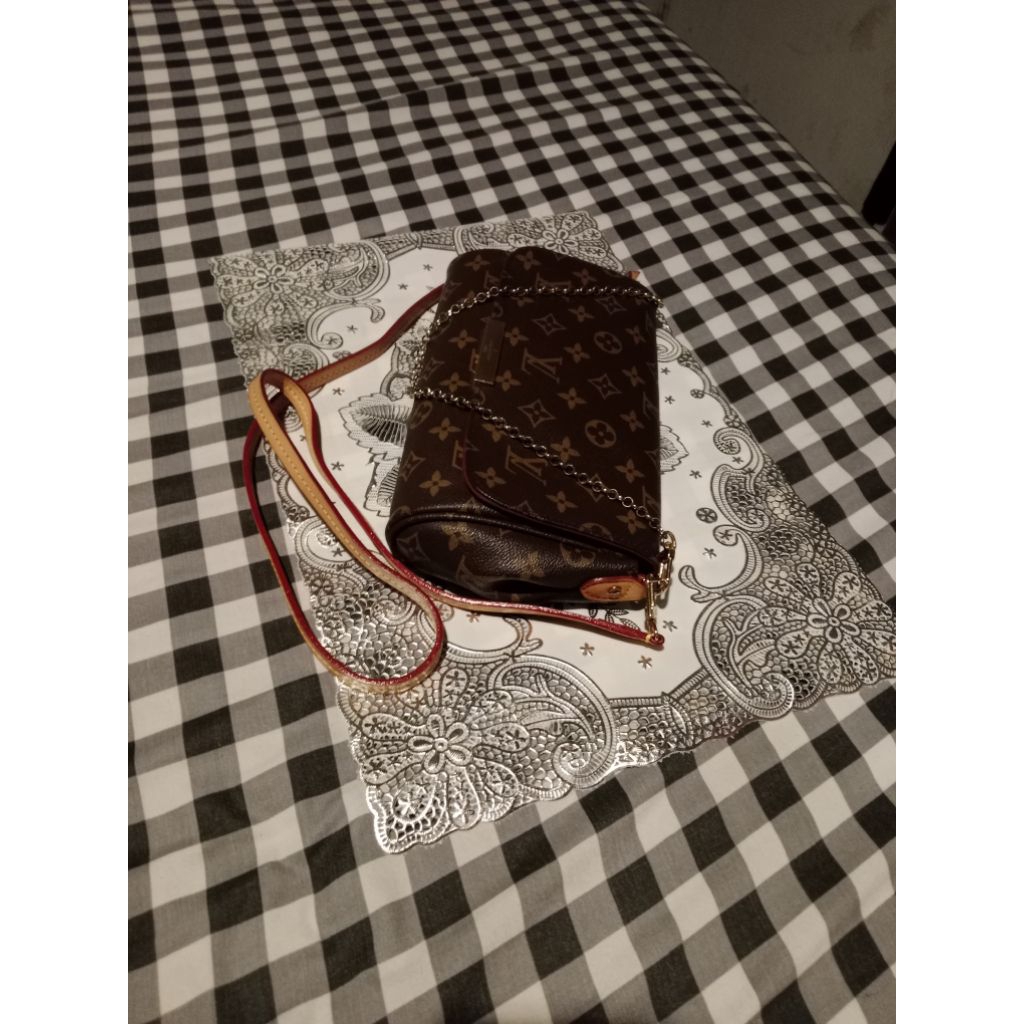 sling bag/rantai shoulder/cantik/preloved