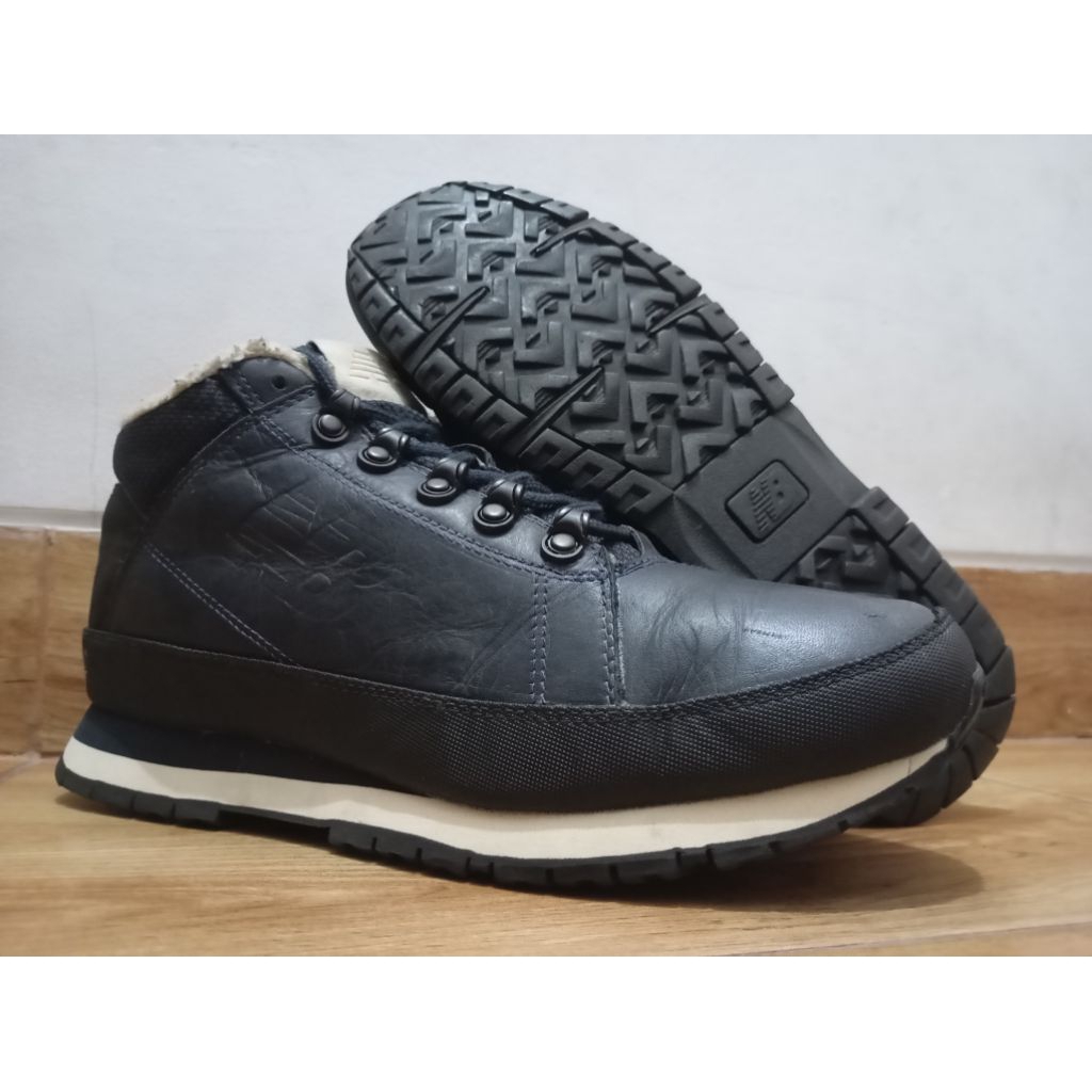 sepatu outdoor/hiking New Balance 754