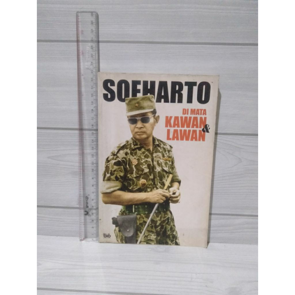 Soeharto Di Mata Kawan & Lawan