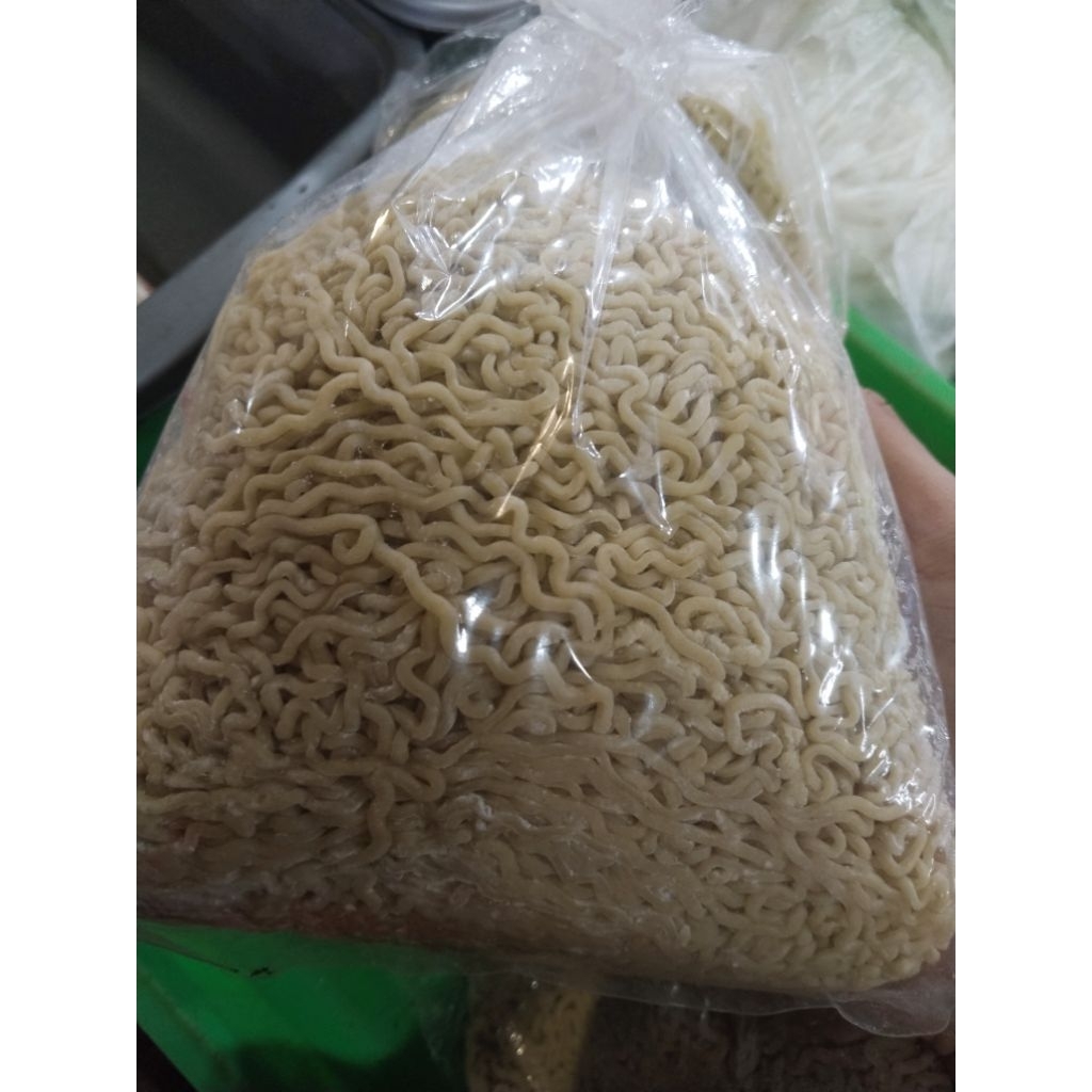 BAKMI MENTAH 1KG / BAKMI MIE AYAM