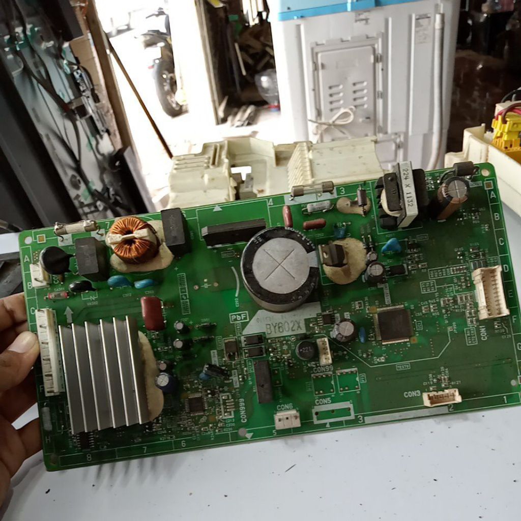 modul PCB inverter kulkas panasonic