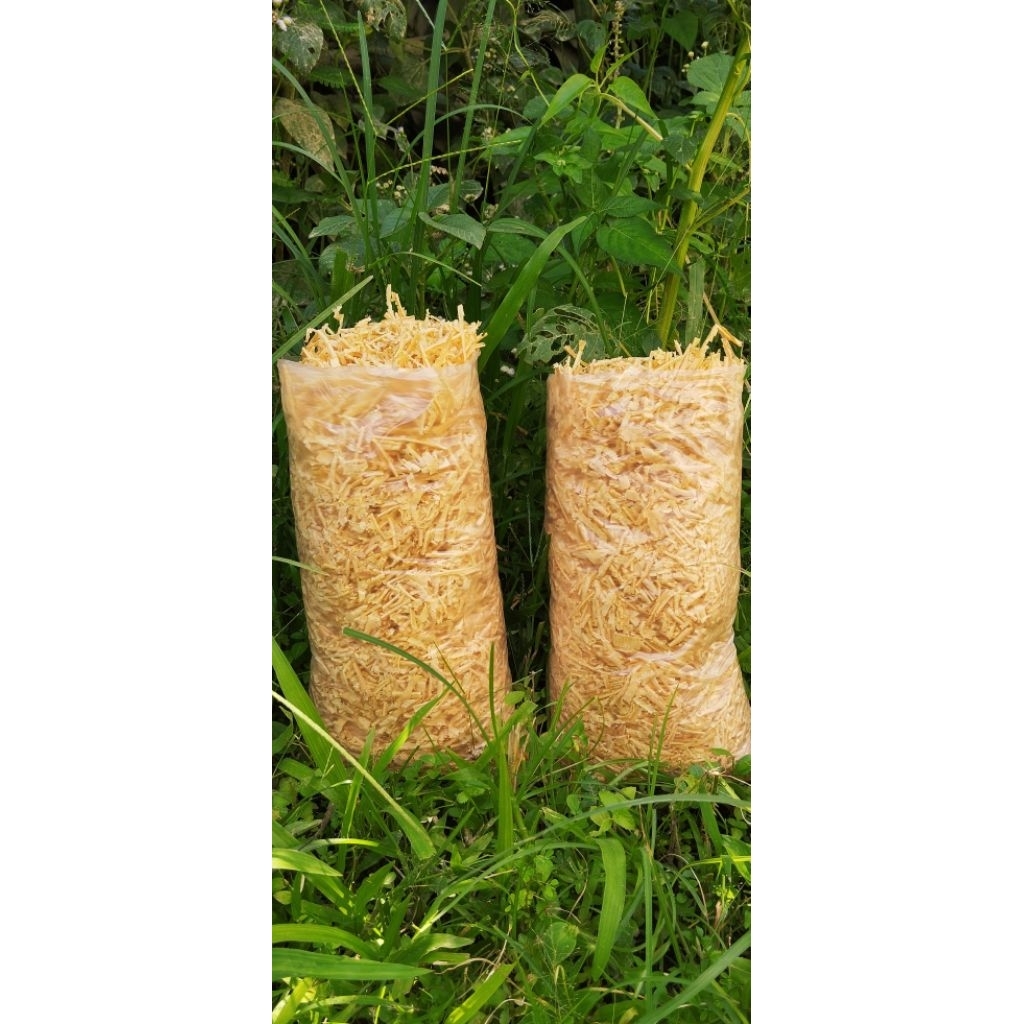 serut kayu pinus buat hamster. tidak berdebu