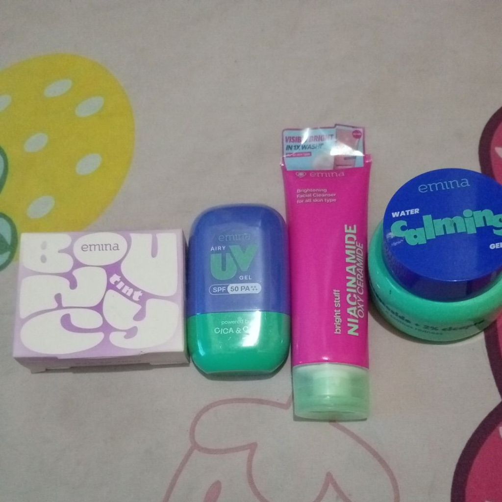 set skincare emina