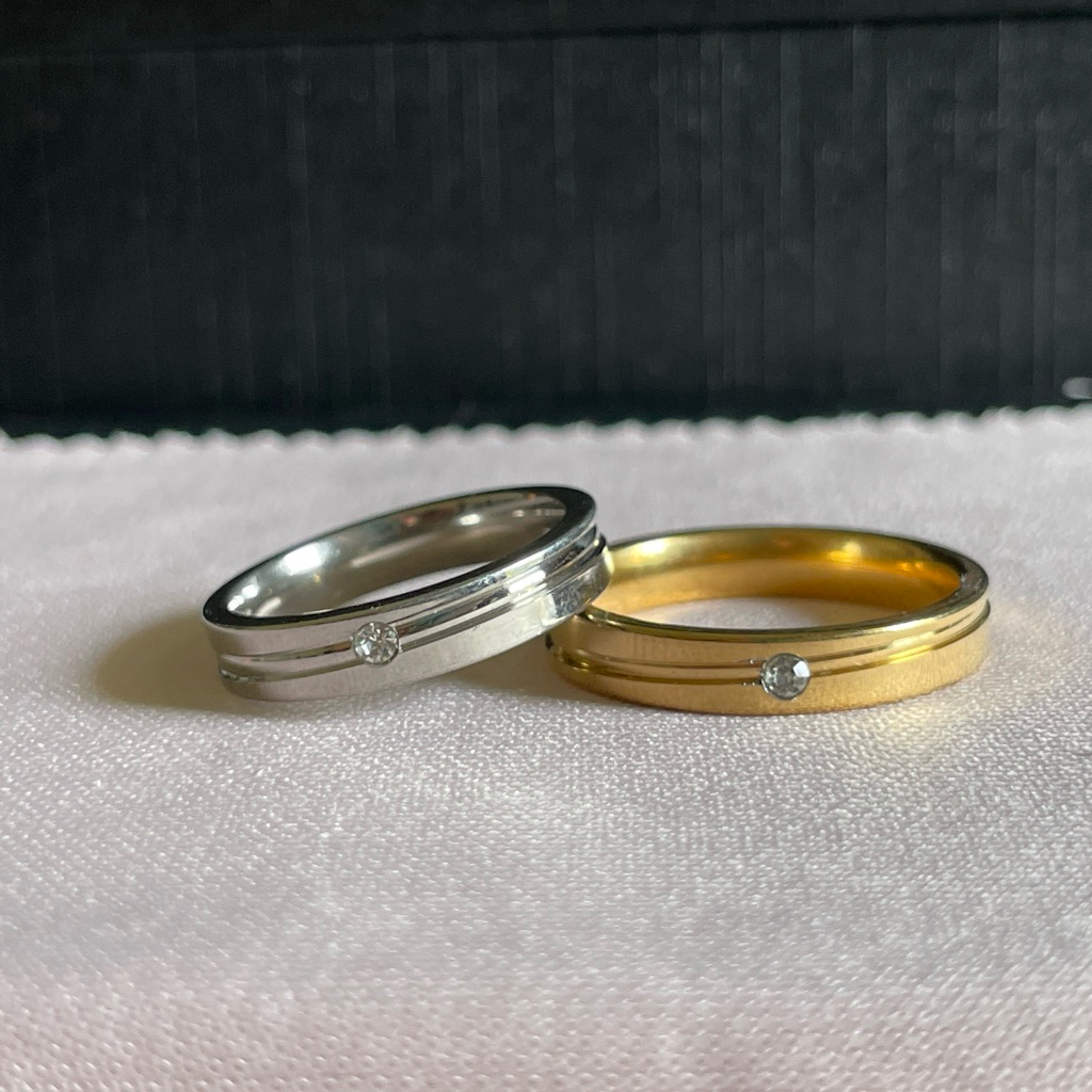 NEW Cincin Titanium Couple Anti Karat Ukir Nama Ring Pria Wanita Cicin Tunangan Nikah Stainless