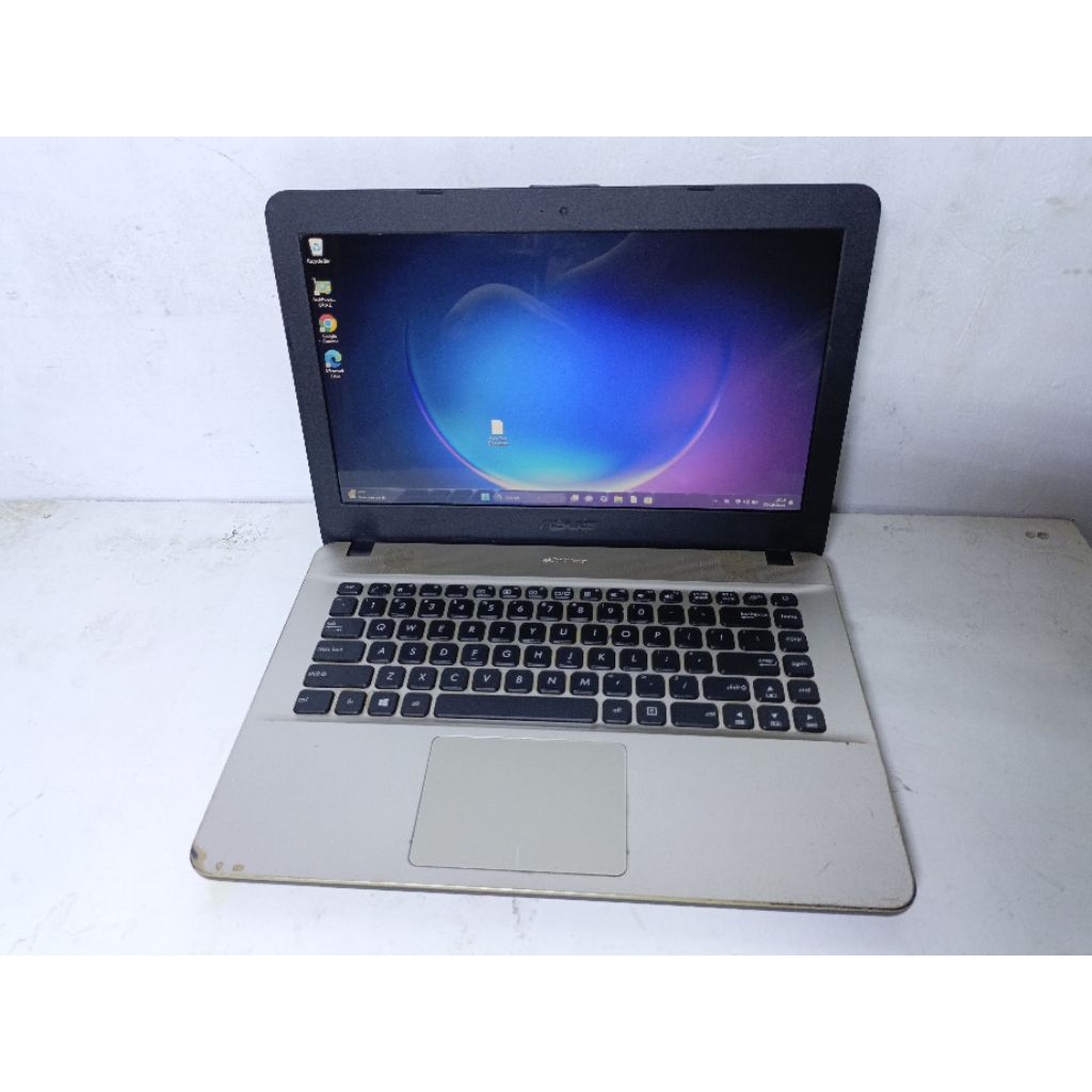 Notebook asus x441u core i3-7020u ram 4gb HDD 1tb