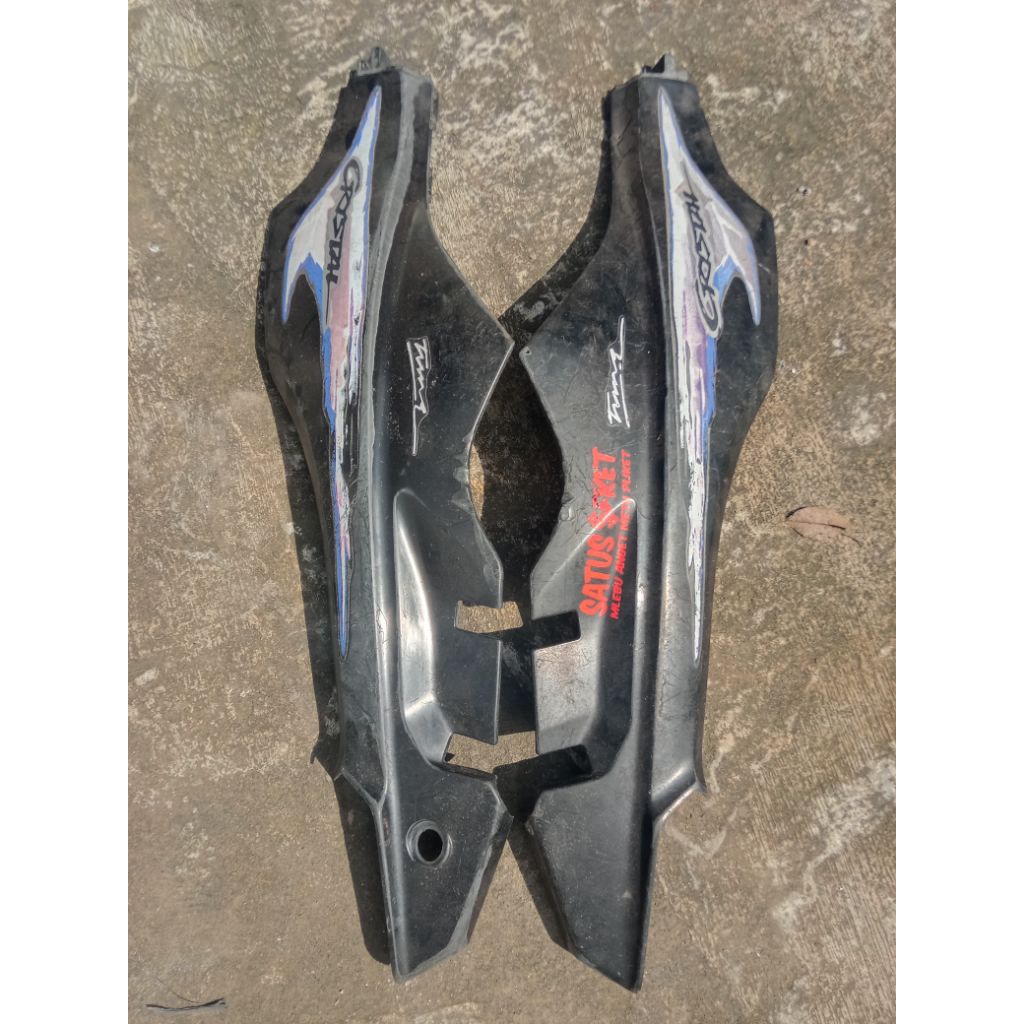 Cover Body Belakang Body Samping Kanan Kiri Suzuki Crystal Tune Original Copotan