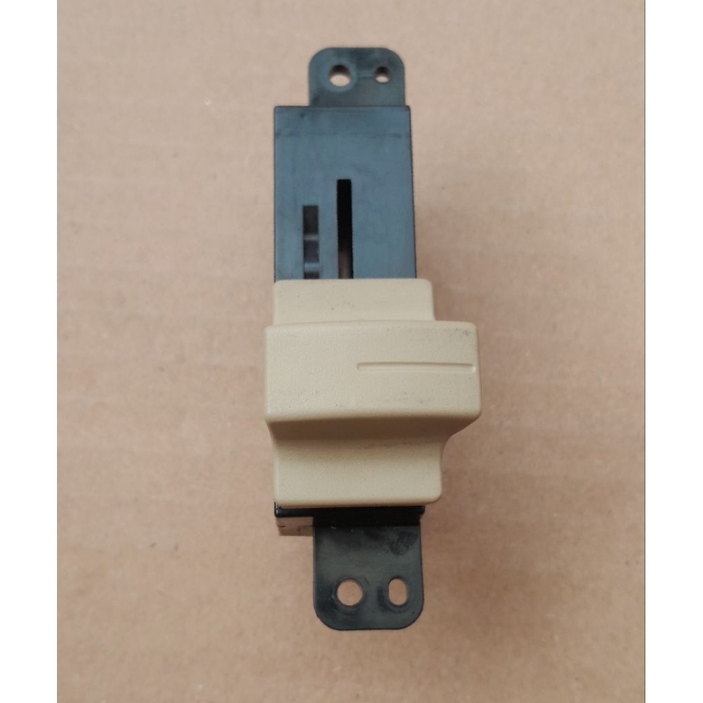 Swit saklar AC plafon Honda freed