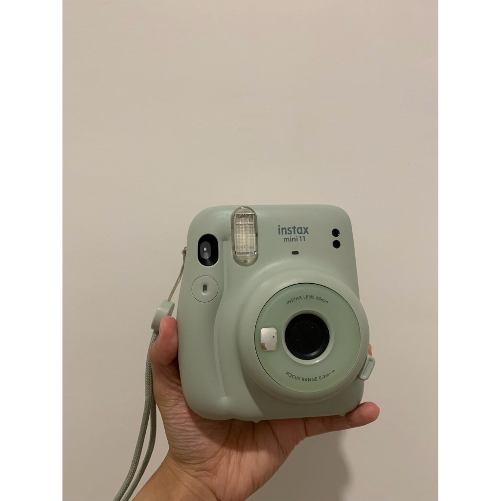 Preloved Instax Mini 11