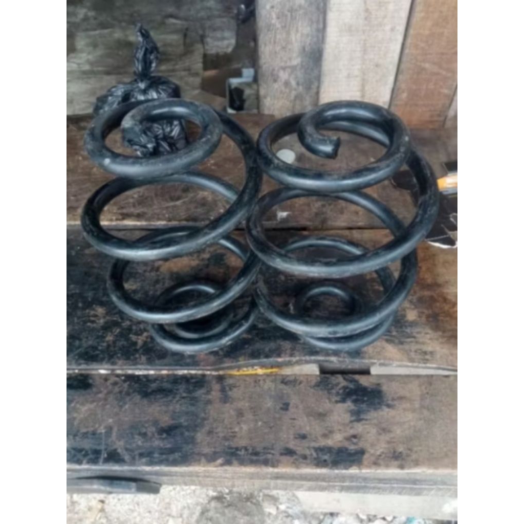 Per keong / Coil Spring Avanza Buat Belakang Custom