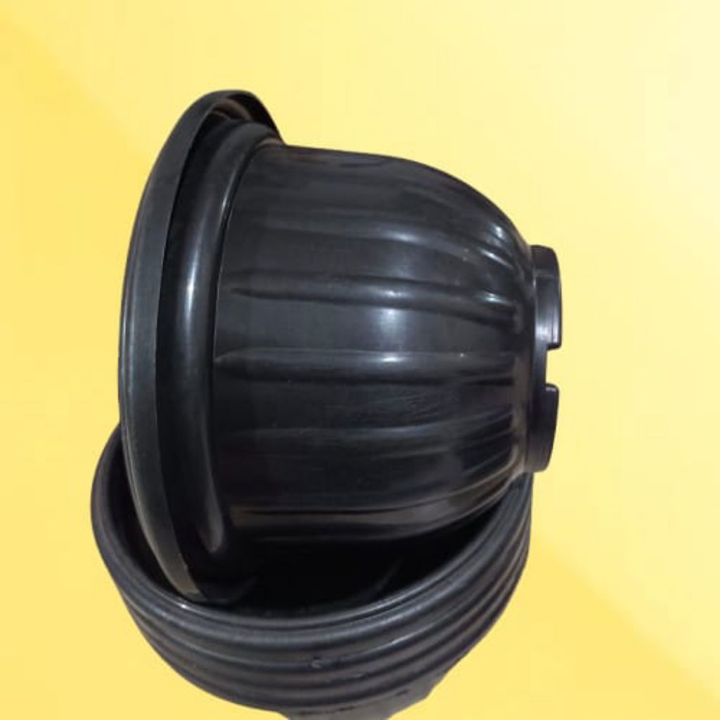 Pot Bunga Tipe 30 Belimbing Hitam -Diameter 26 Cm - Pot Tanaman Plastik