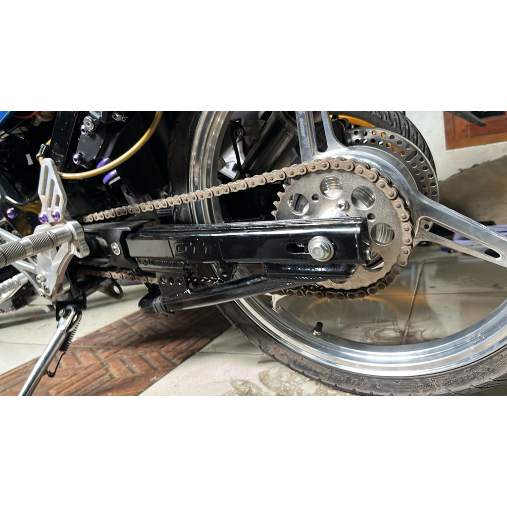 Swing arm qtt ajustable satria fu