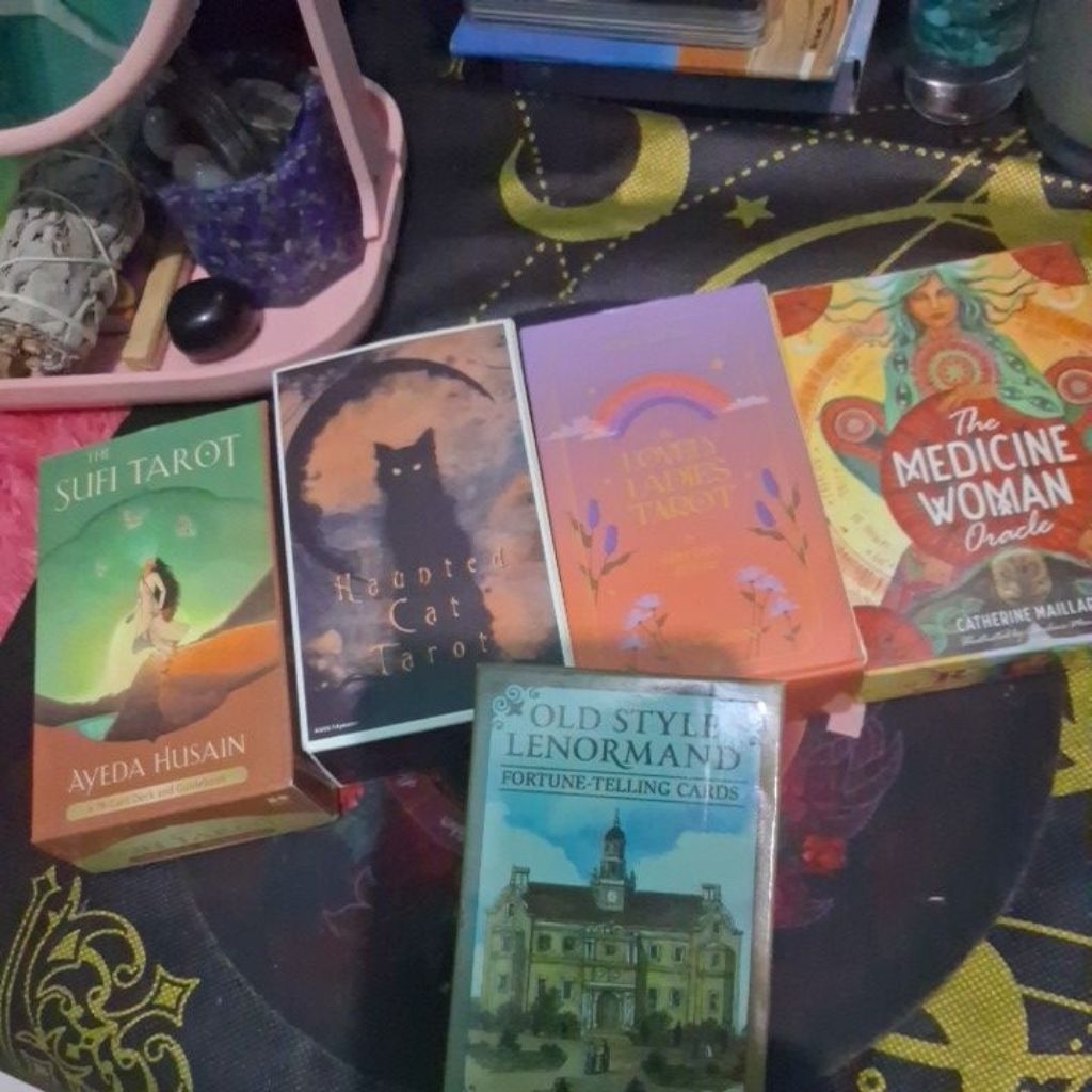 Jual deck tarot dan oracle preloved (SEMUA REPRINT)