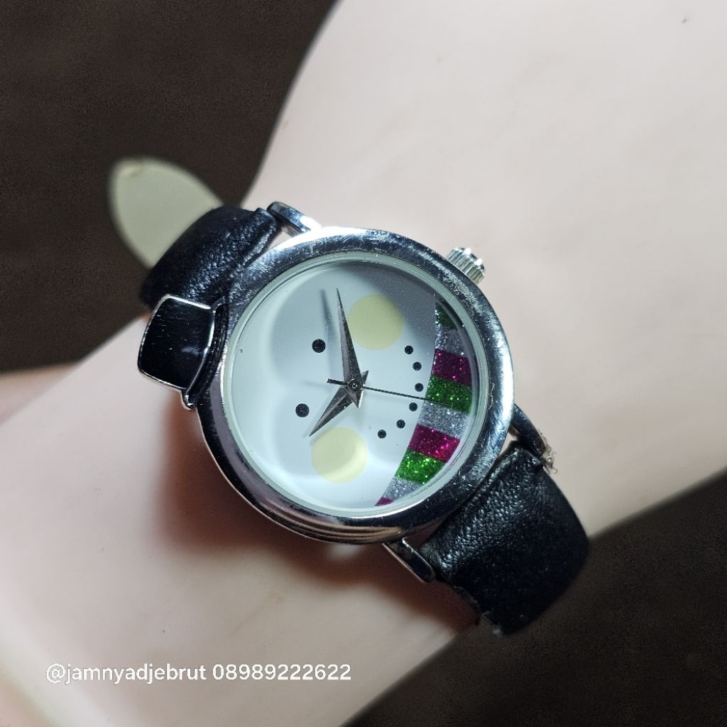 Jam ACT Snowman Case Unik Silver White Bekas