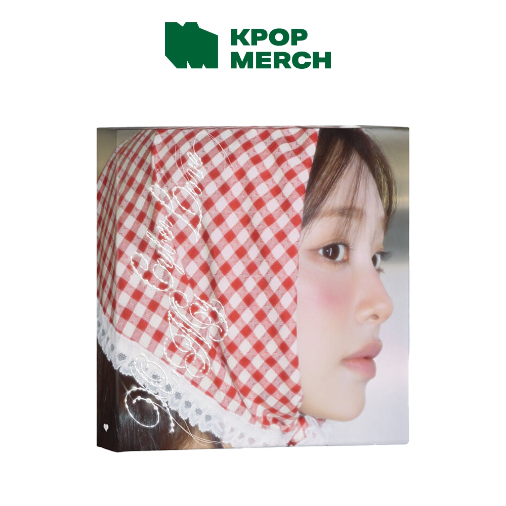 [+APPLE MUSIC Gift] CHUU - 1st Full Album [ XO, My Cyberlove ] Love ver