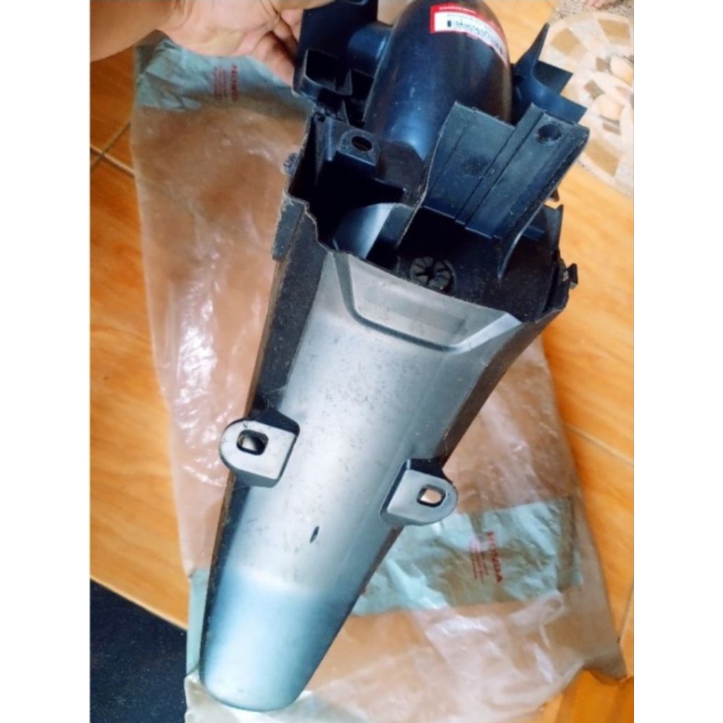 80100 KTL 690 SPAKBOR BELAKANG SUPRA FIT NEW ORIGINAL AHM