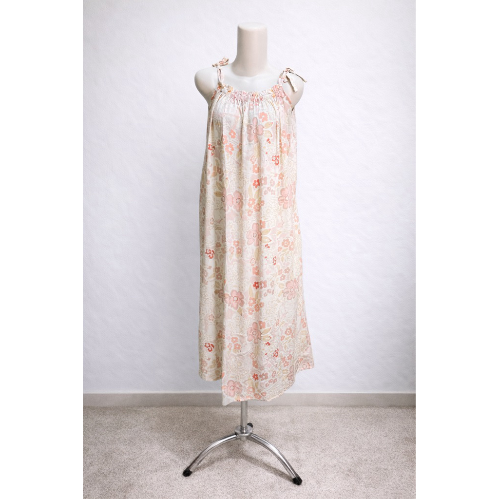 DASTER TALI TANPA LENGAN (ROK PANJANG) KARET DEPAN BELAKANG