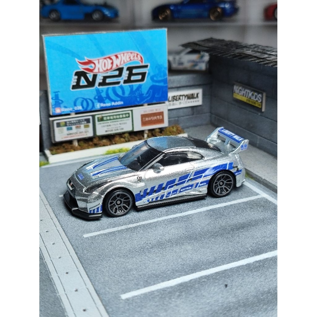 Hotwheels Custom Nissan R35 LBWK