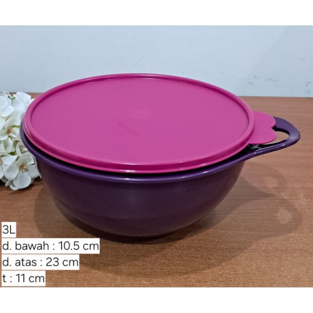NEW - Thats A Bowl 3L Tupperware
