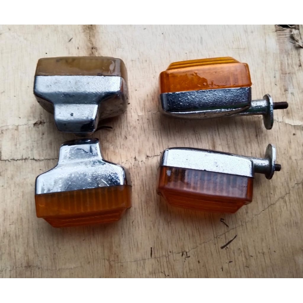 LAMPU SEIN  YAMAHA V75 ORIGINAL