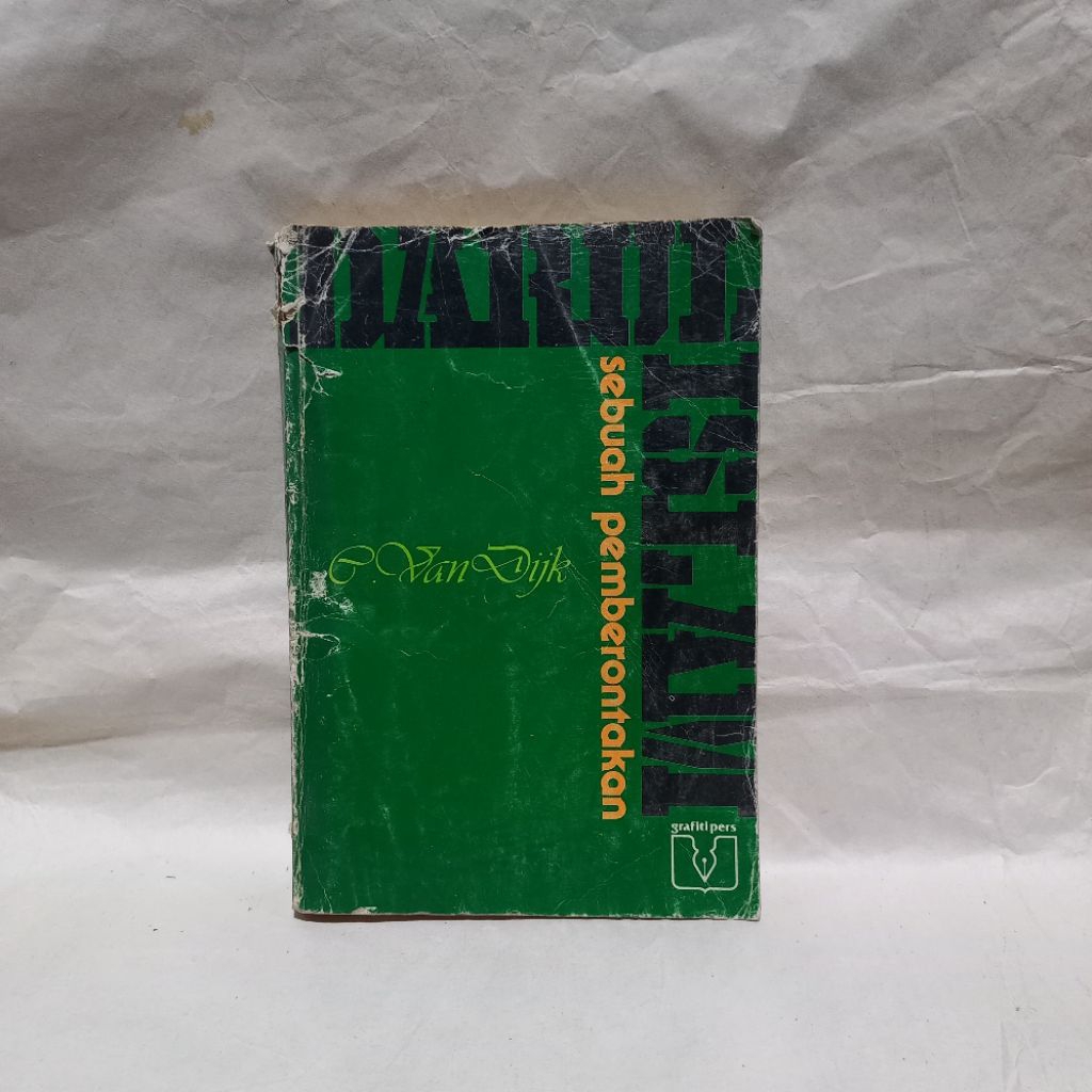 buku langka darul islam sebuah pemberontakan karangan C. Van Dijk