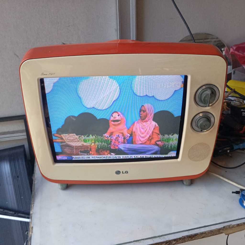 TV Tabung CRT LG Retro Classic Serie 1 Type 14SR1AB Vintage