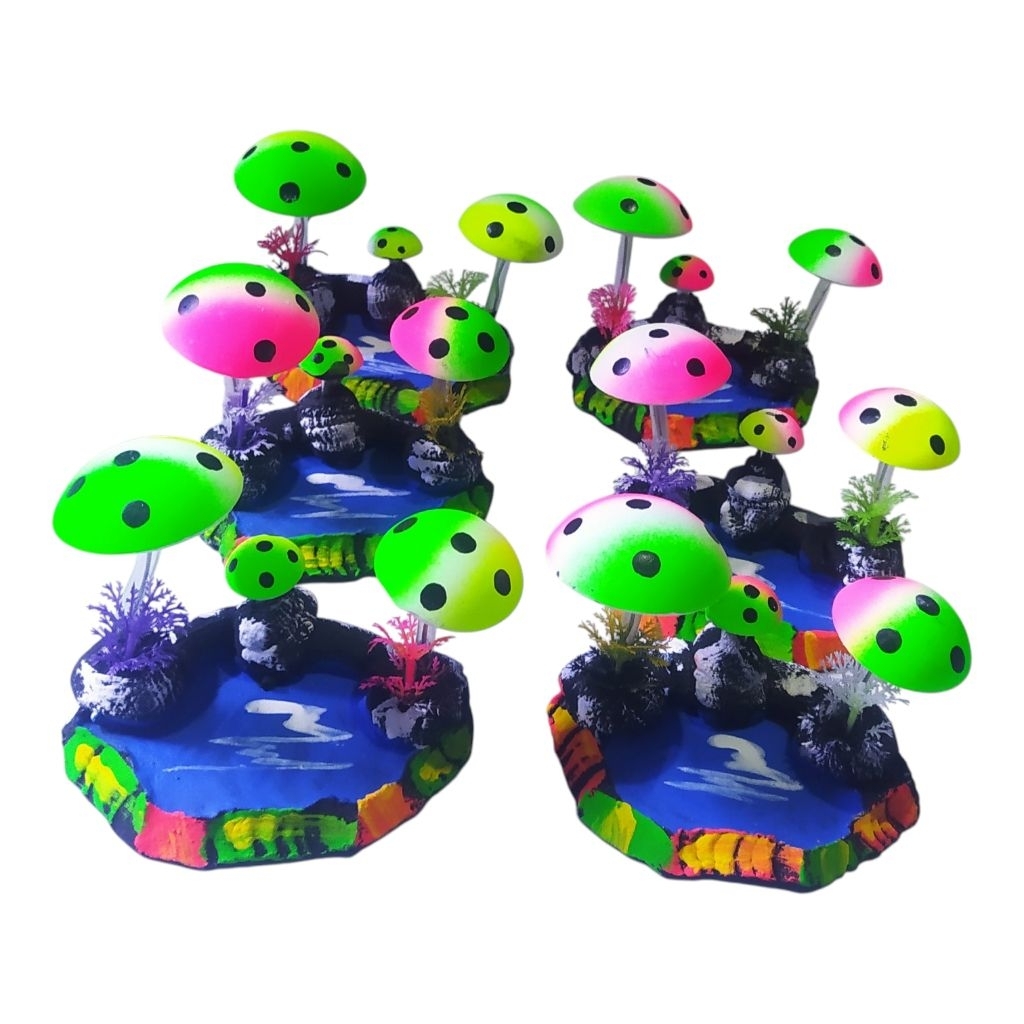 hiasan aquarium jamur