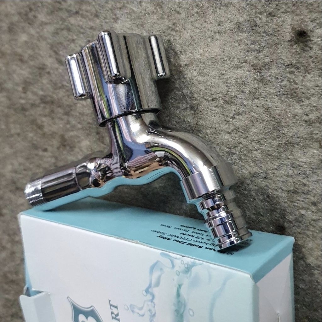 Kran Air Keran Taman Model Putar