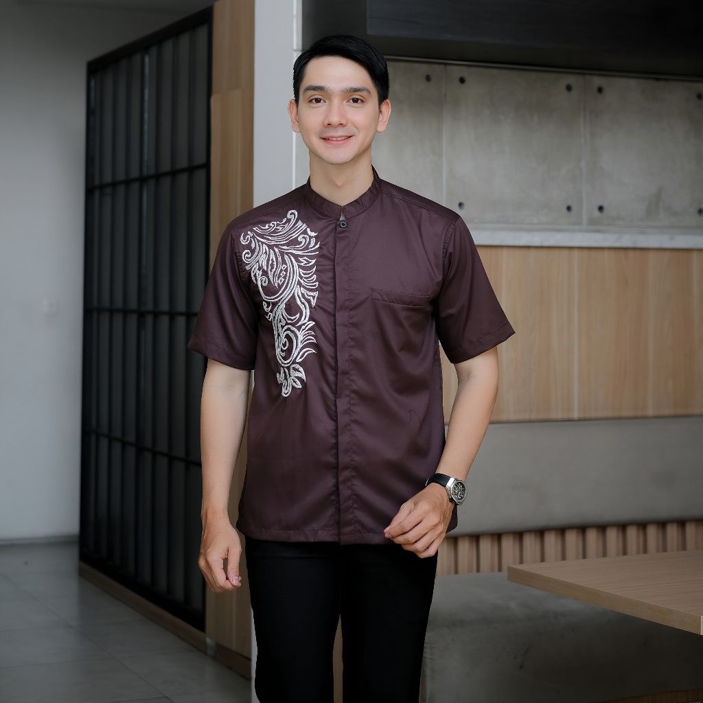 Bastoh Baju Koko Pria Lengan Pendek Kemeja Koko Bordir Gold Maru Hitam Dewasa