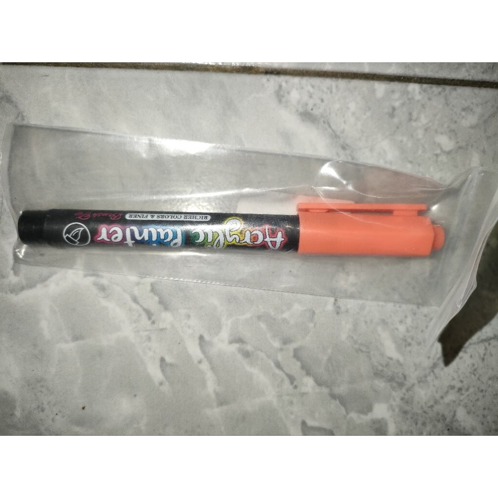 Acrylic painter orange