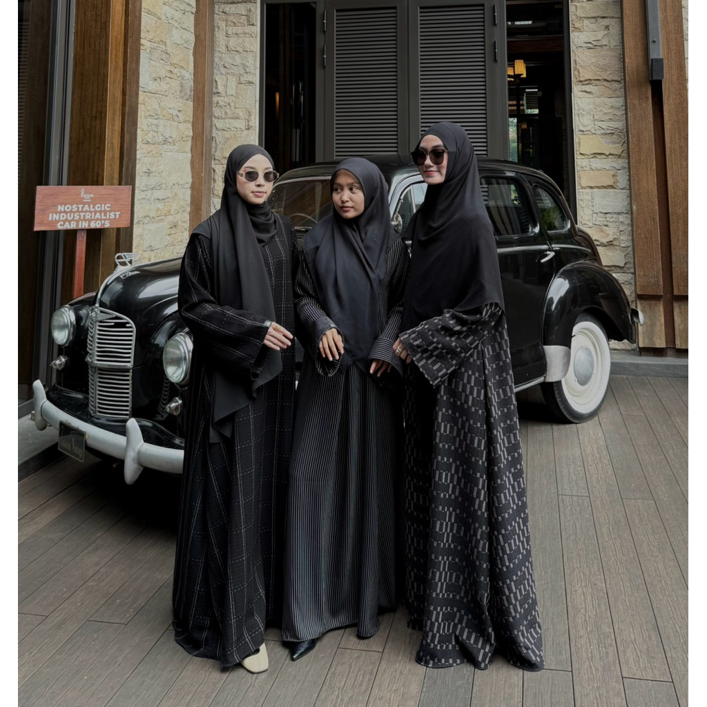 Yumna Abaya Black Series By Alveera