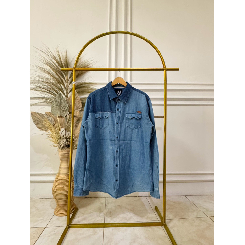 KEMEJA DENIM EVISU L ORIGINAL