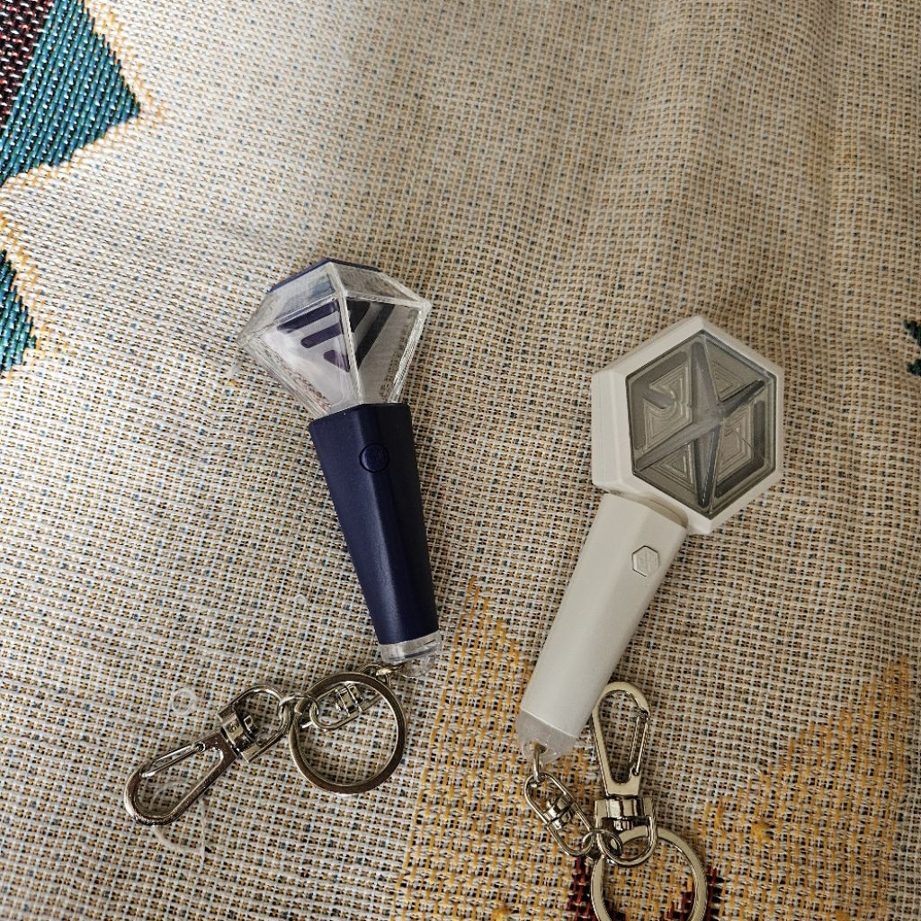 mini lightstick keyring suju exo