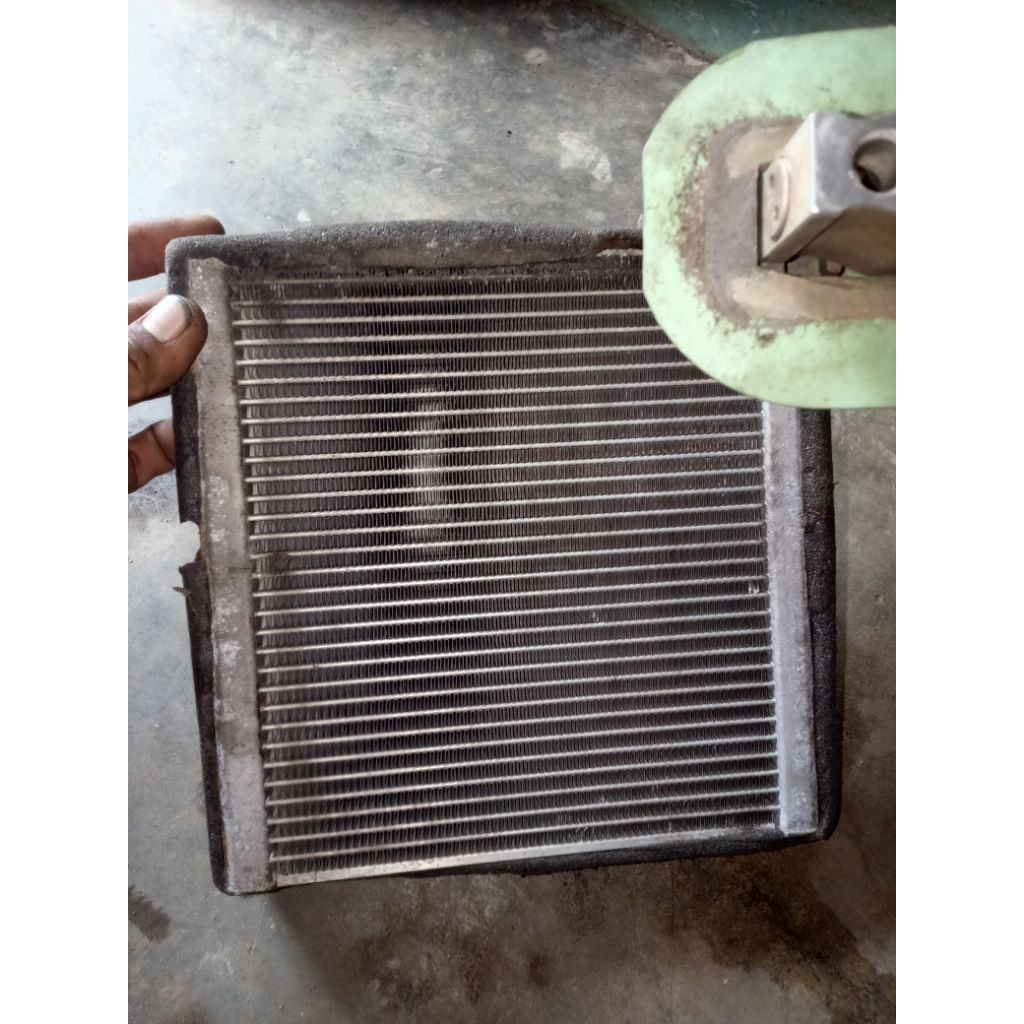 evaporator AC nisan datsun