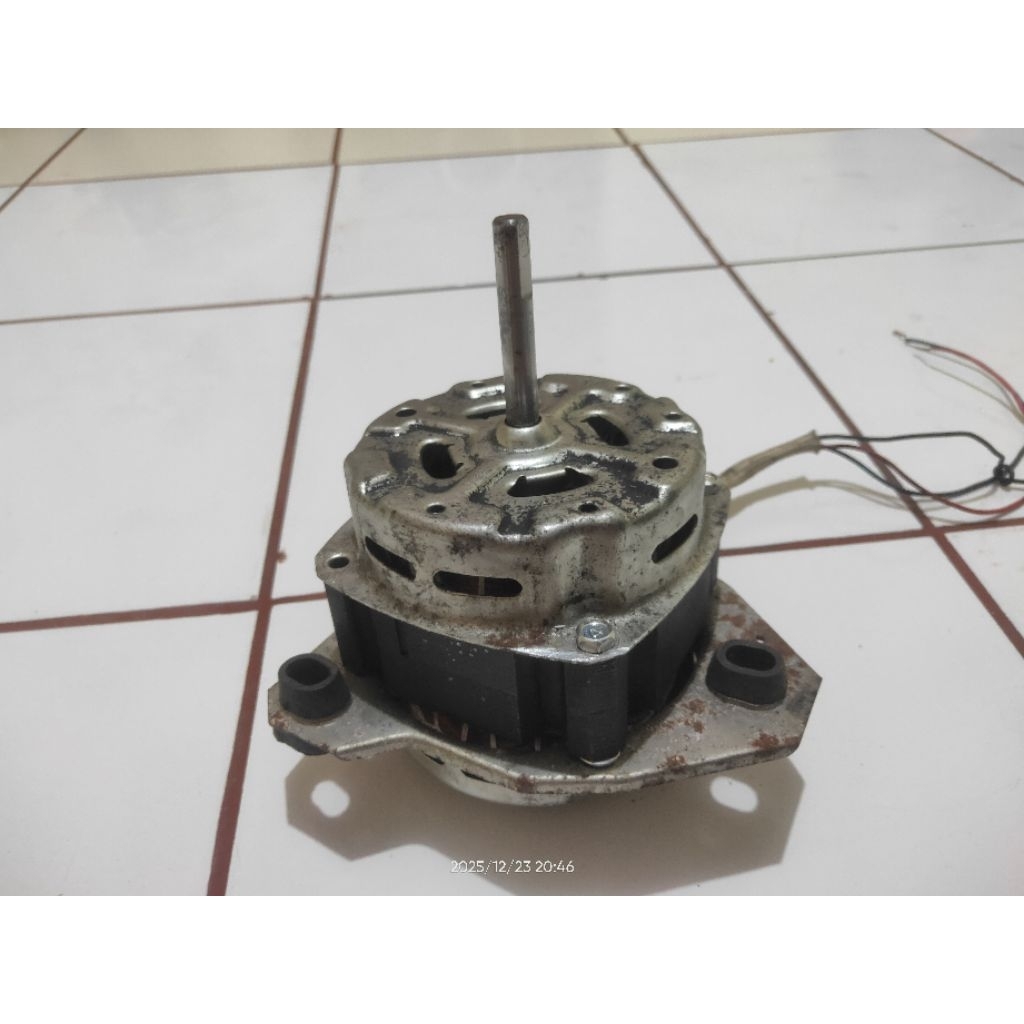 Dinamo mesin cuci 2 tabung sharp Wash Bekas service