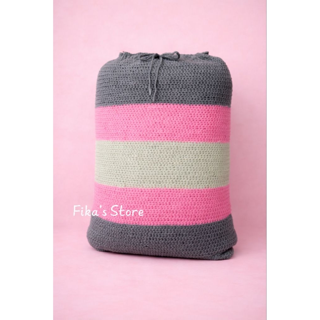 Sarung Bantal Rajut Handmade sedikit mahal tp bikinnya juga lama dan bahannya make buanyakk