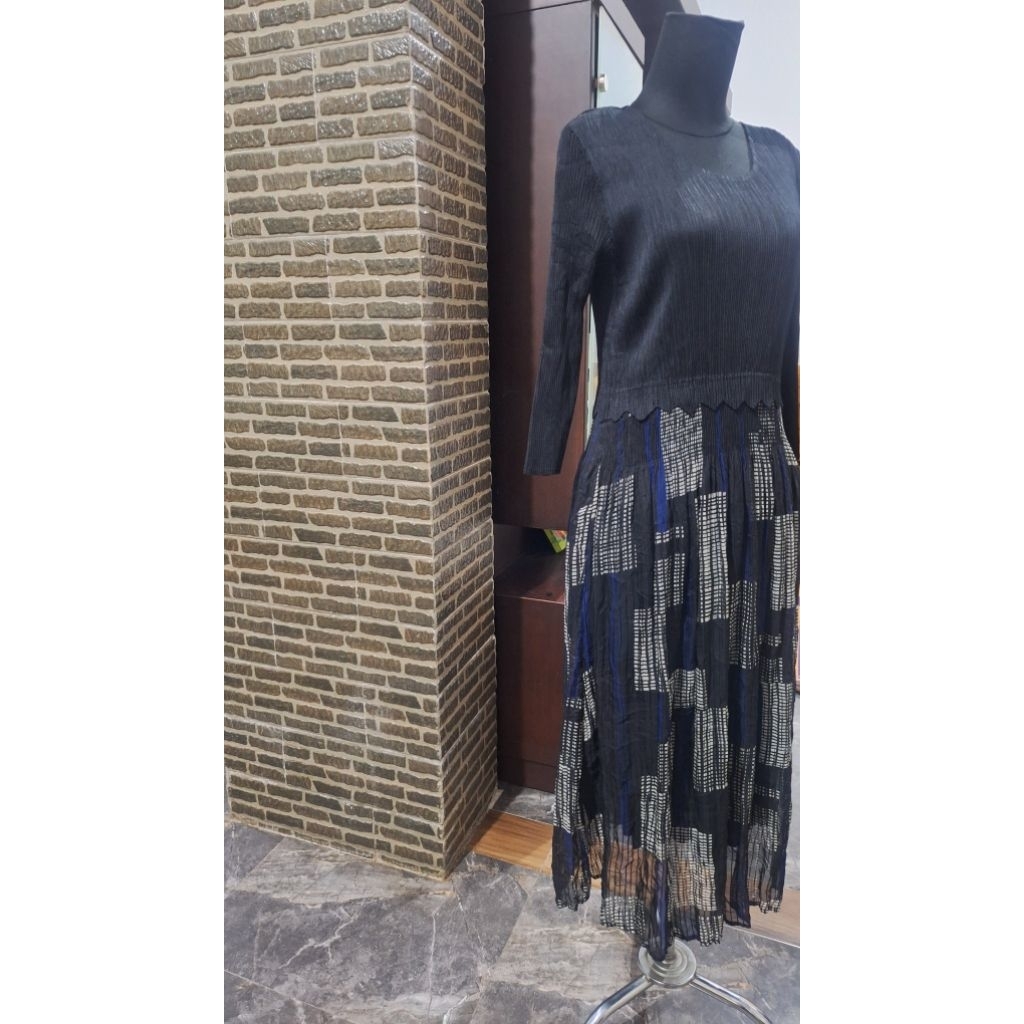 Dress sifon plisket premium