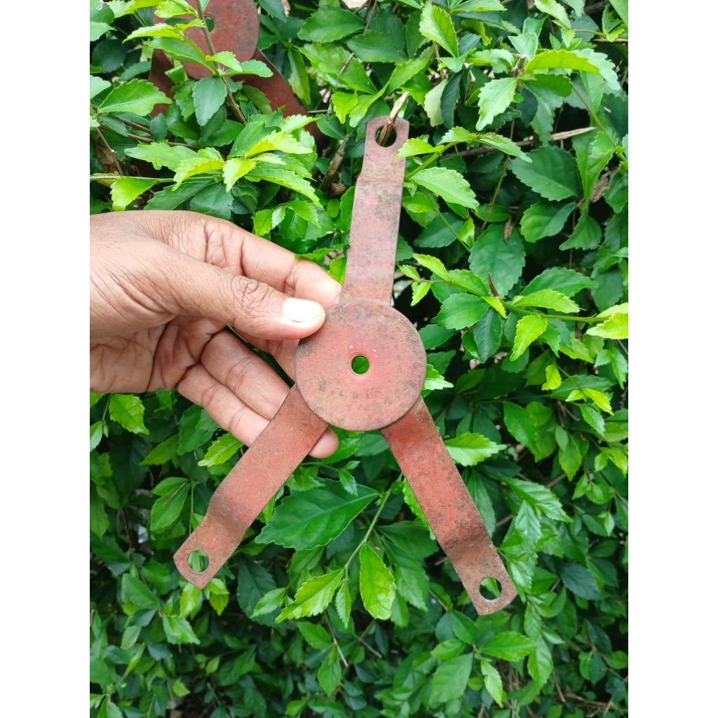 breket wildop vespa bracket wildop vespa r10 bracket wheeldop vespa sprint px kongo gl gs original