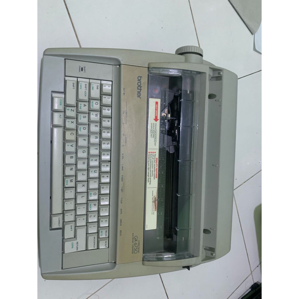 Mesin tik brother GX-6750 bekas normal