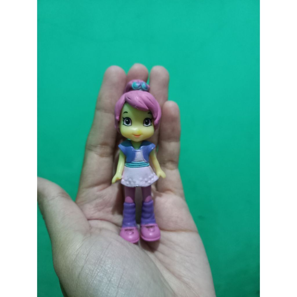 Figure Strawberry Shortcake